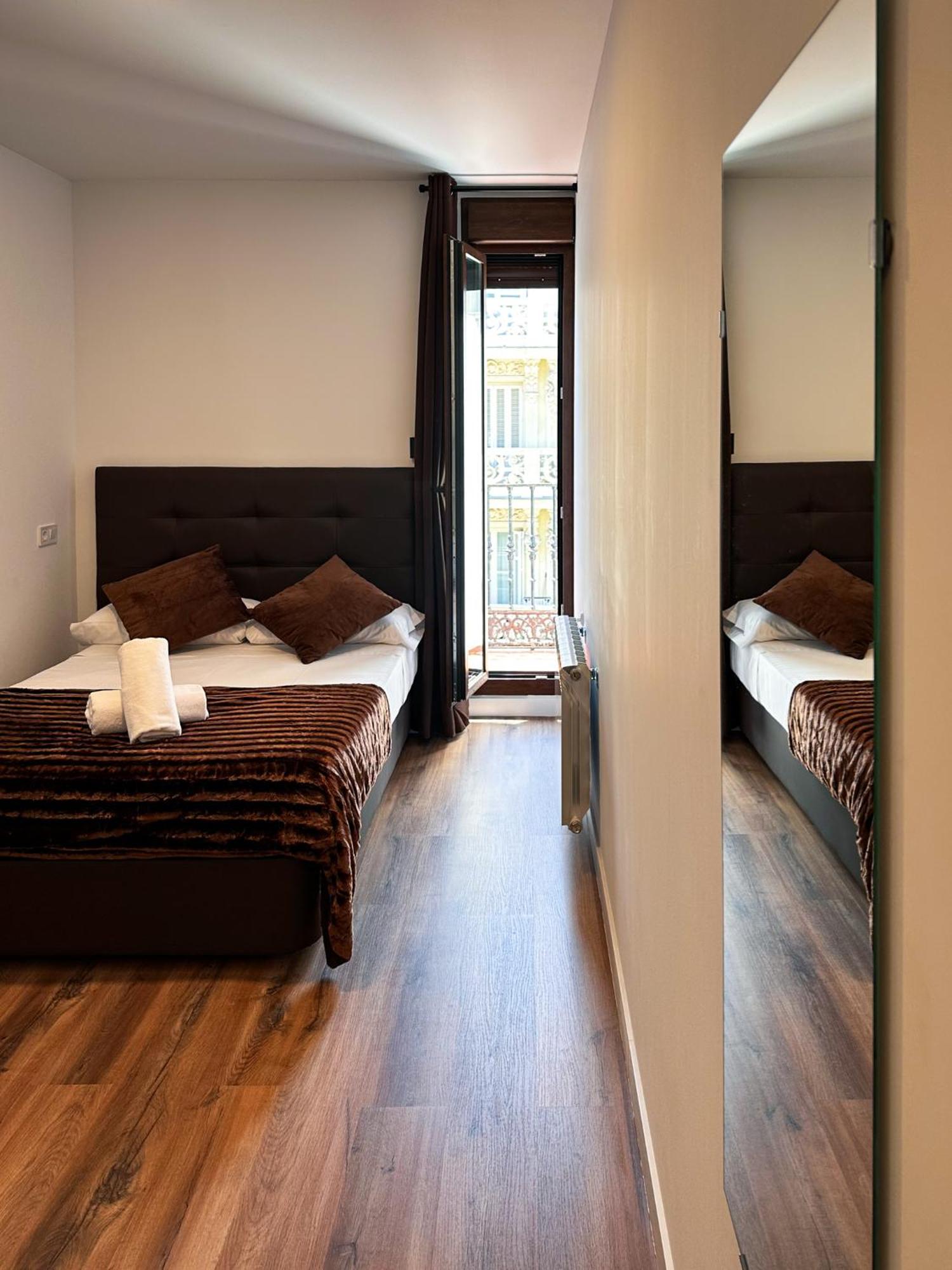 Hostal Arenal Madrid Kültér fotó