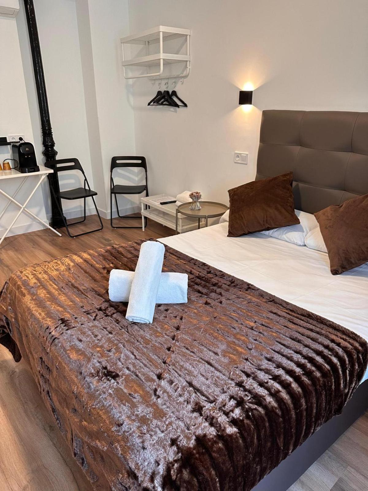 Hostal Arenal Madrid Kültér fotó